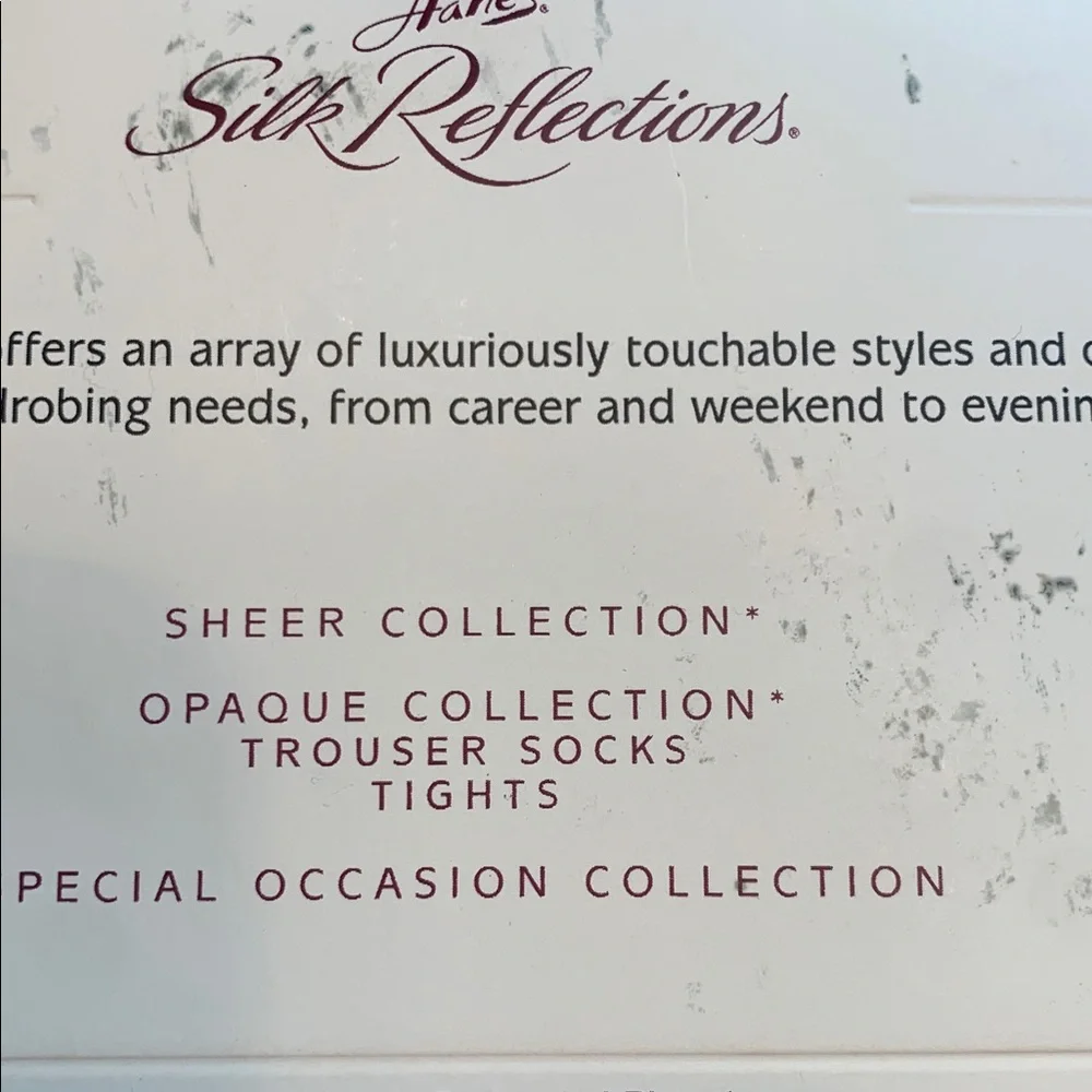 🌹Hanes • NWT Silk Reflections Sheer Hosiery • WHITE & Black • 2 Pair